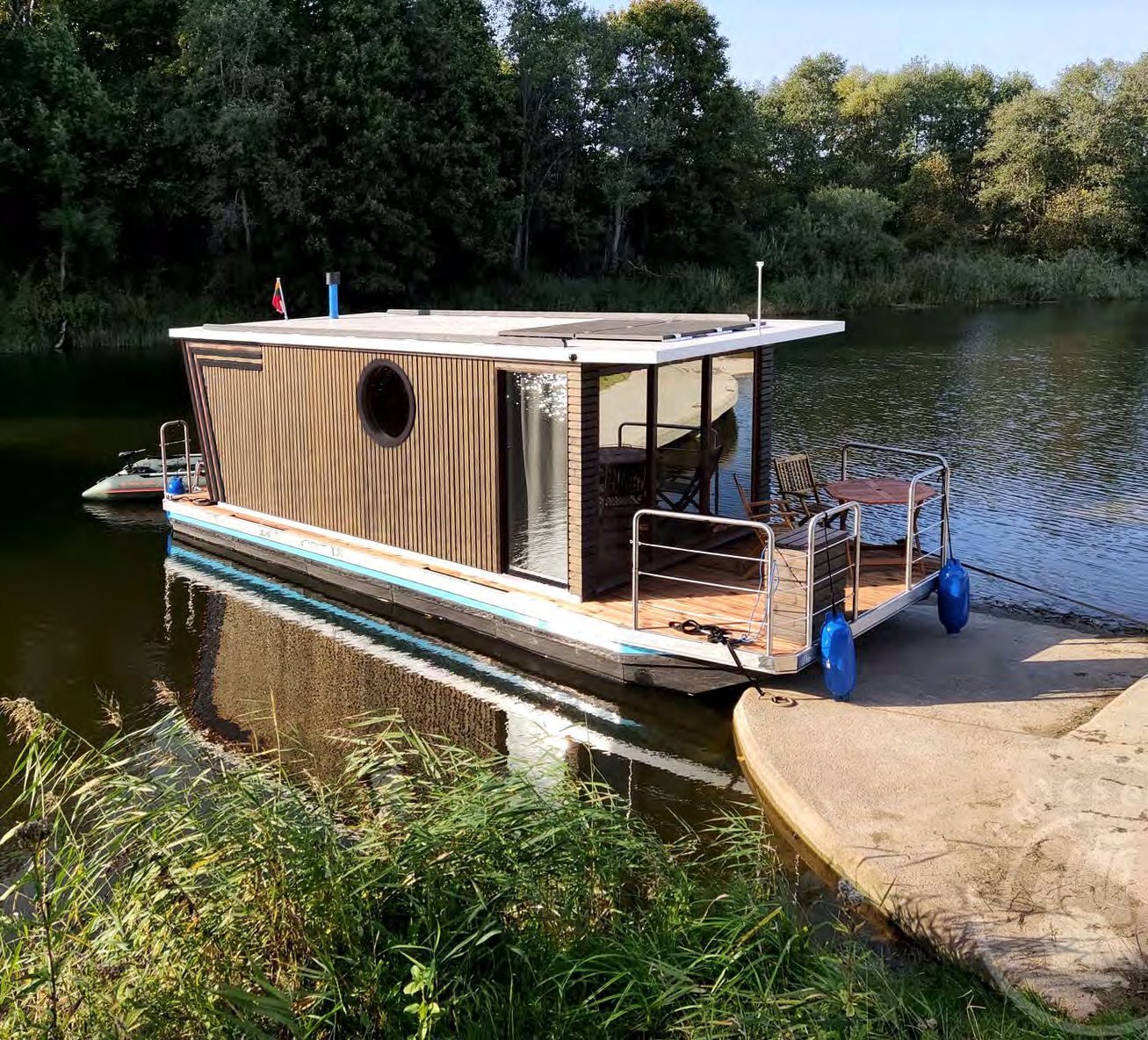 Houseboat Néréide 32