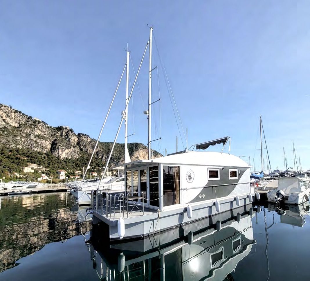 Pélagos 47 — séjour traversant